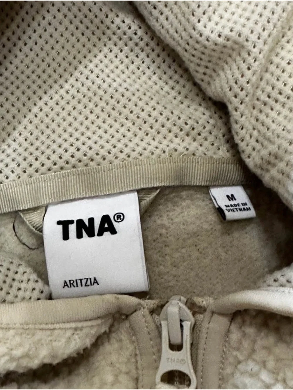 Aritzia TNA White Sherpa Zip Hoodie - Picture 4 of 4